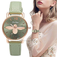 Cargar imagen en el visor de la galería, Simple Small Bee Design Women&#39;s Green Leather Watches Marginseye.com
